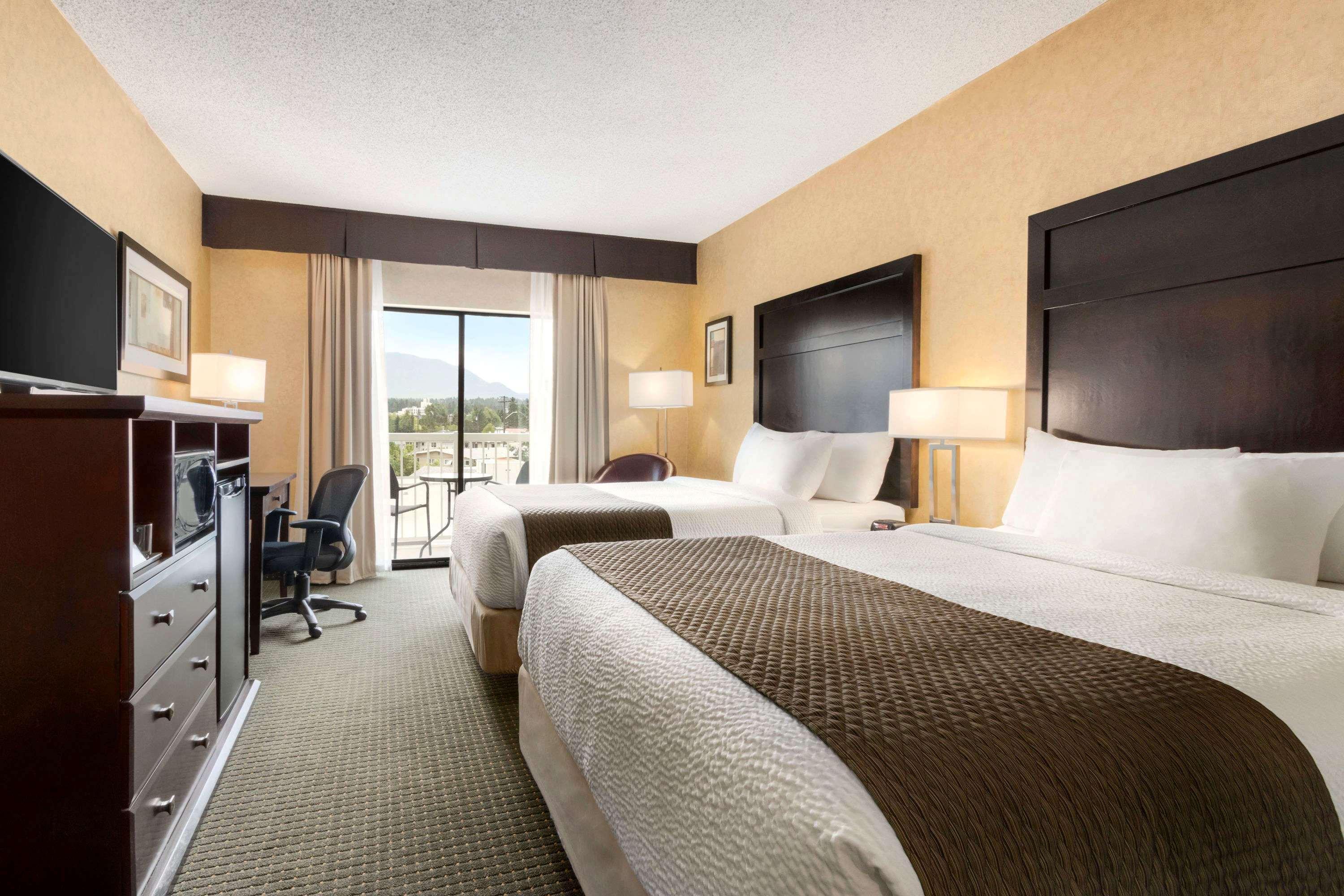 Days Inn By Wyndham Cranbrook Conference Centre מראה חיצוני תמונה